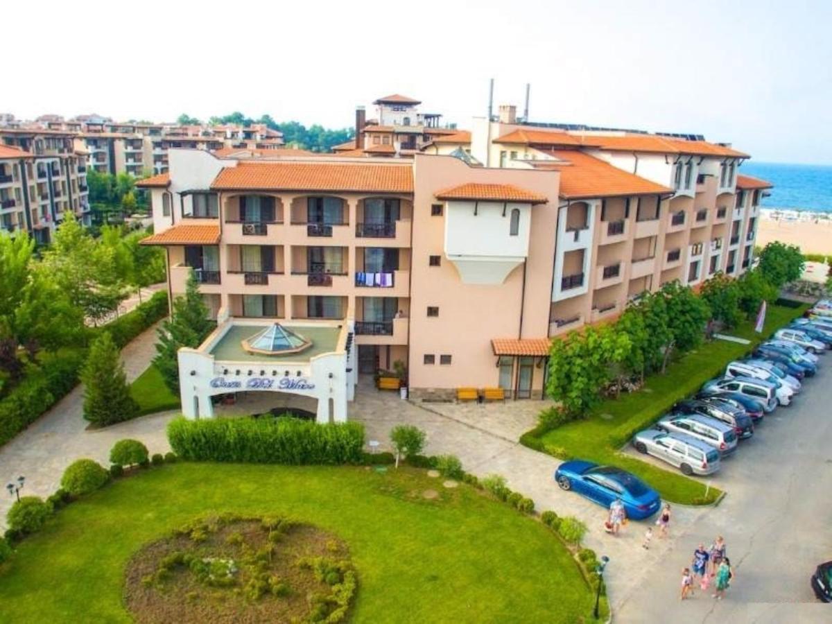 Oasis Del Mare Beach Front Hotel Lozenets Exterior photo